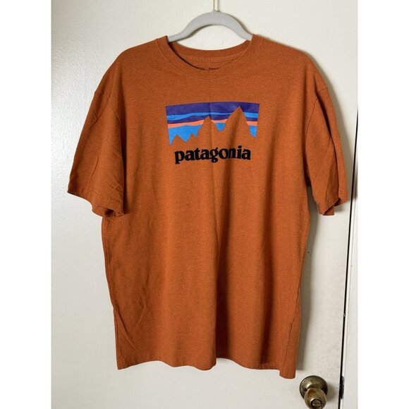 Patagonia Shirt Mens Large Shop Sticker Responsibili-Tee Short Sleeve - Picture 2 of 16